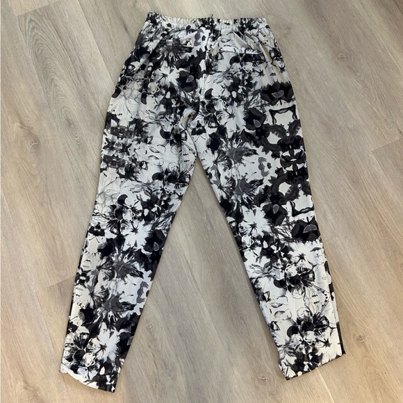 Only Blue Behaviour Wendy Loose Fit Draw String Pants - Picture 4 of 6